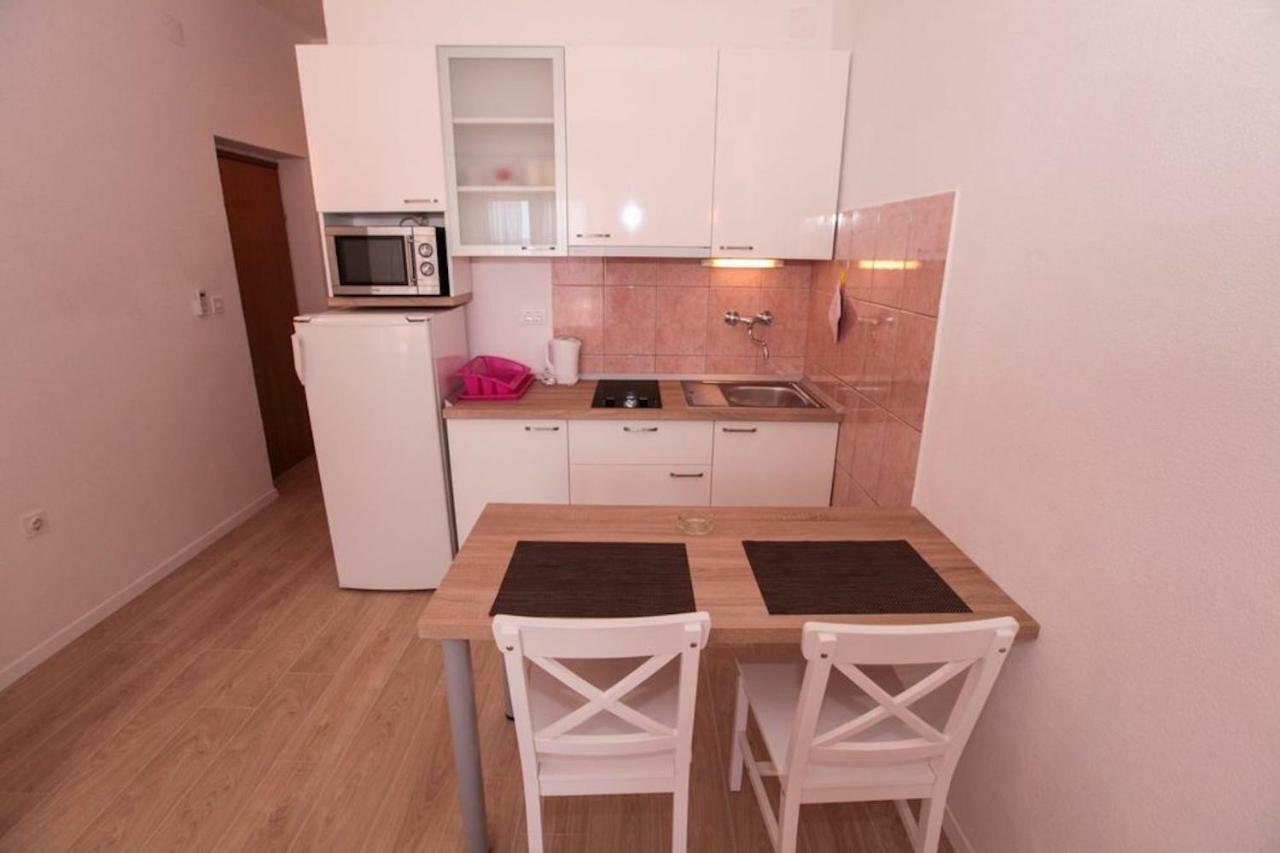 Apartments Toni Two Игране Экстерьер фото