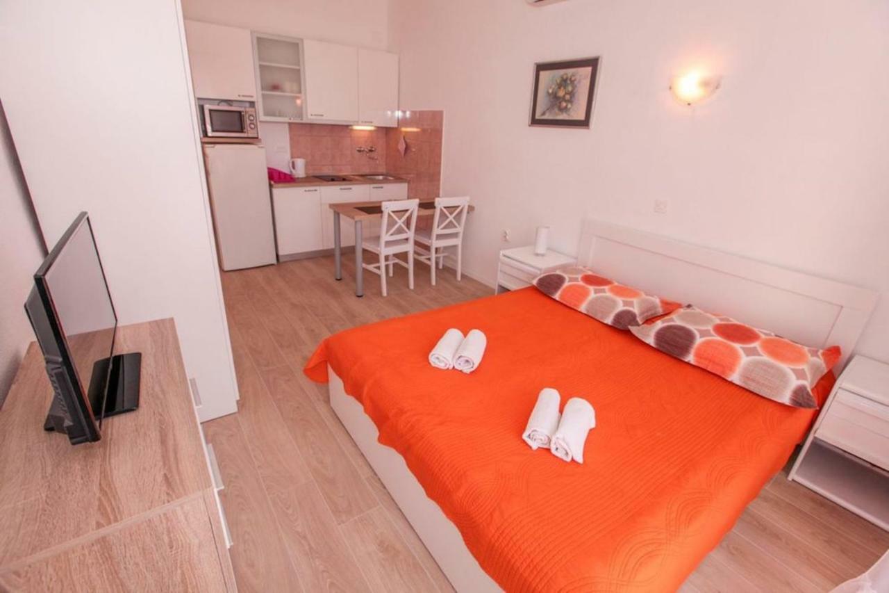 Apartments Toni Two Игране Экстерьер фото